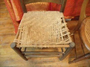 Typical Splint Reed chair BEFORE restoration.