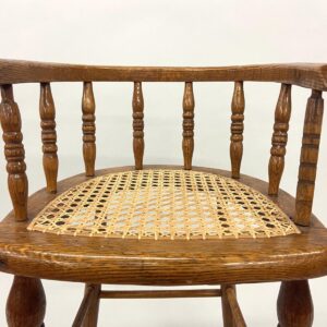 Hand-Woven / Laced Caning<br/><span style="color: #890004;">2022 CLASSES BY APPT<br/>CALL OR EMAIL TO SCHEDULE</span>